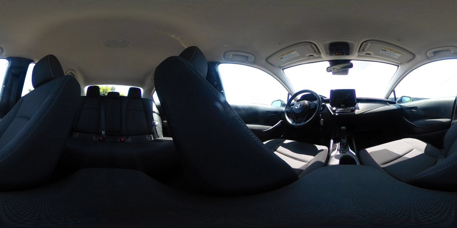 Used 2025 Toyota Corolla LE FWD image 42