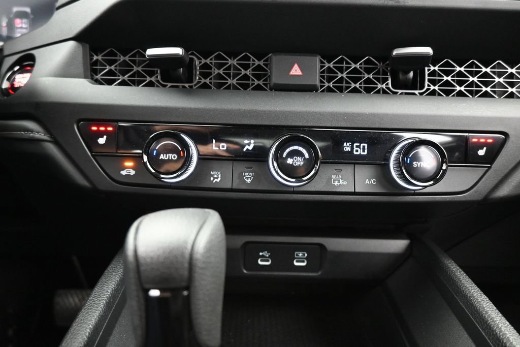 Used 2025 Honda Accord SE image 25
