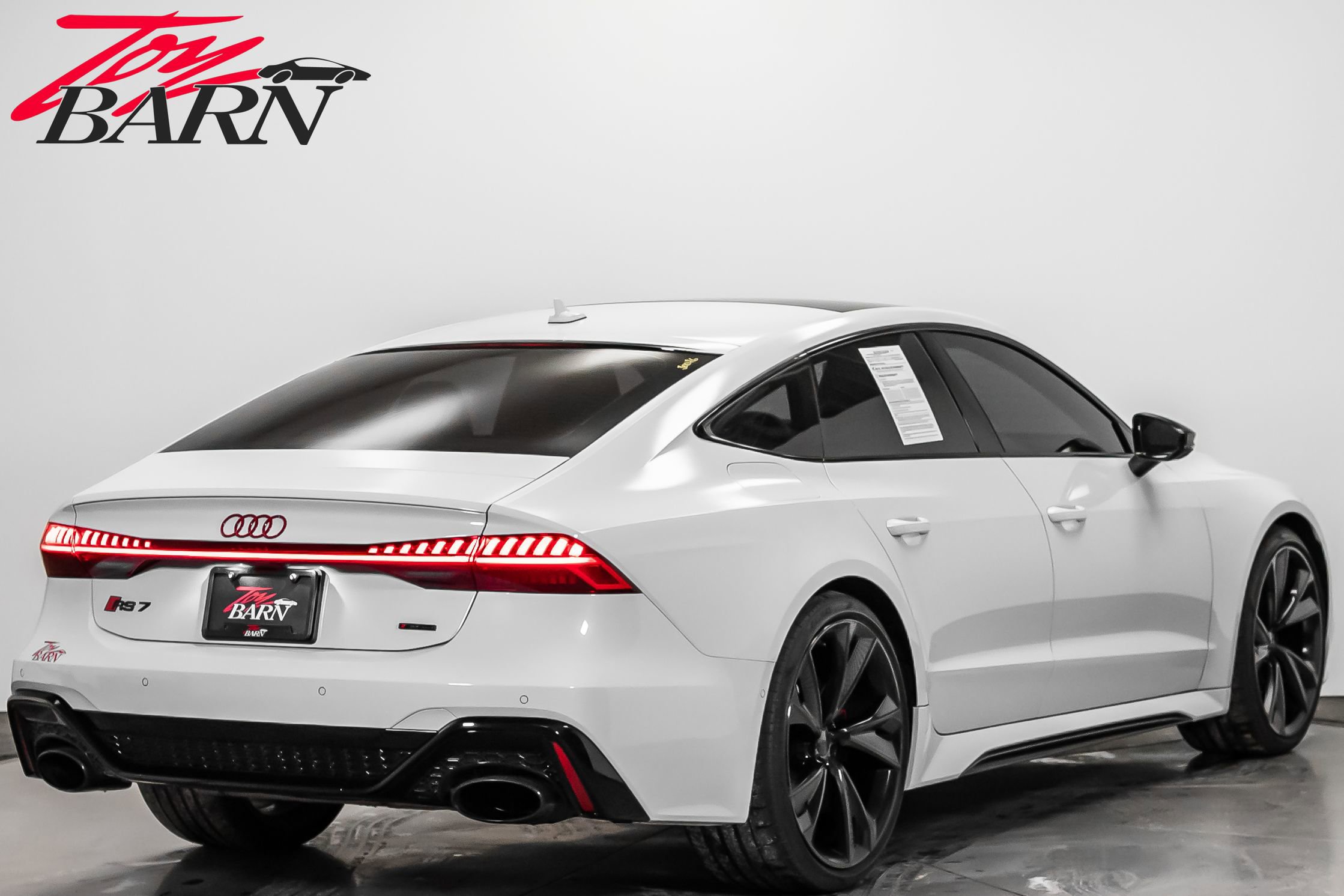 Used 2021 Audi RS 7 Sportback w/ RS 7 Executive Package image 5