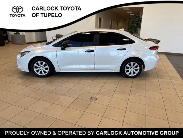 Used 2026 Toyota Corolla LE FWD image 1