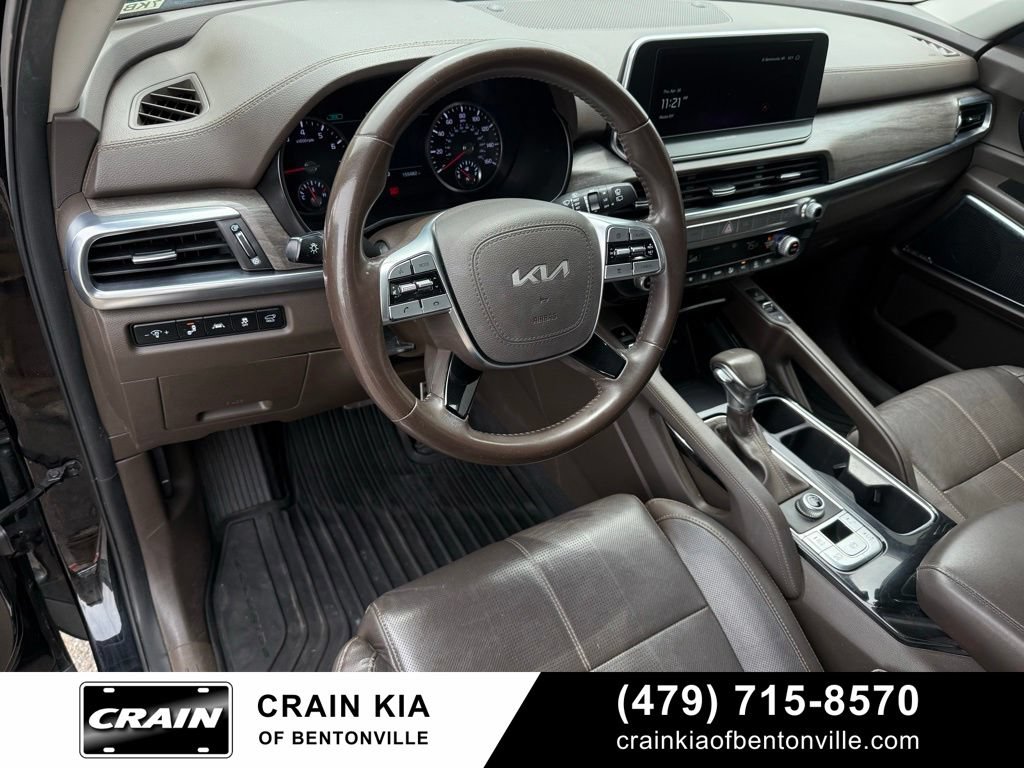 Used 2022 Kia Telluride SX w/ Towing Package FWD image 10