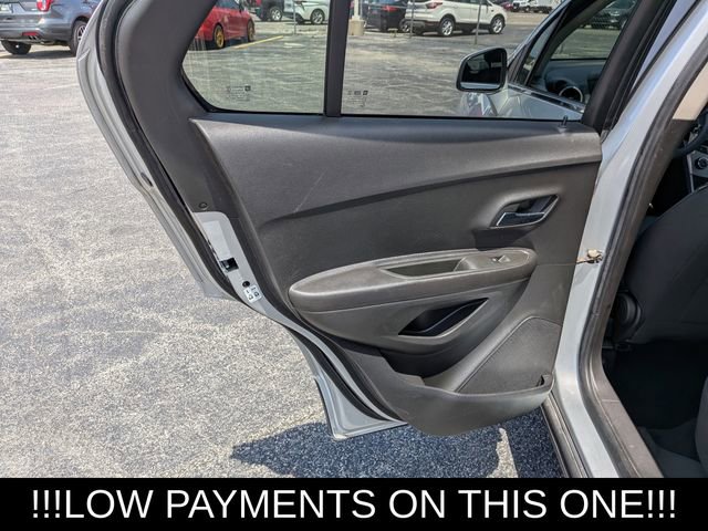 Used 2016 Chevrolet Trax LT FWD image 19