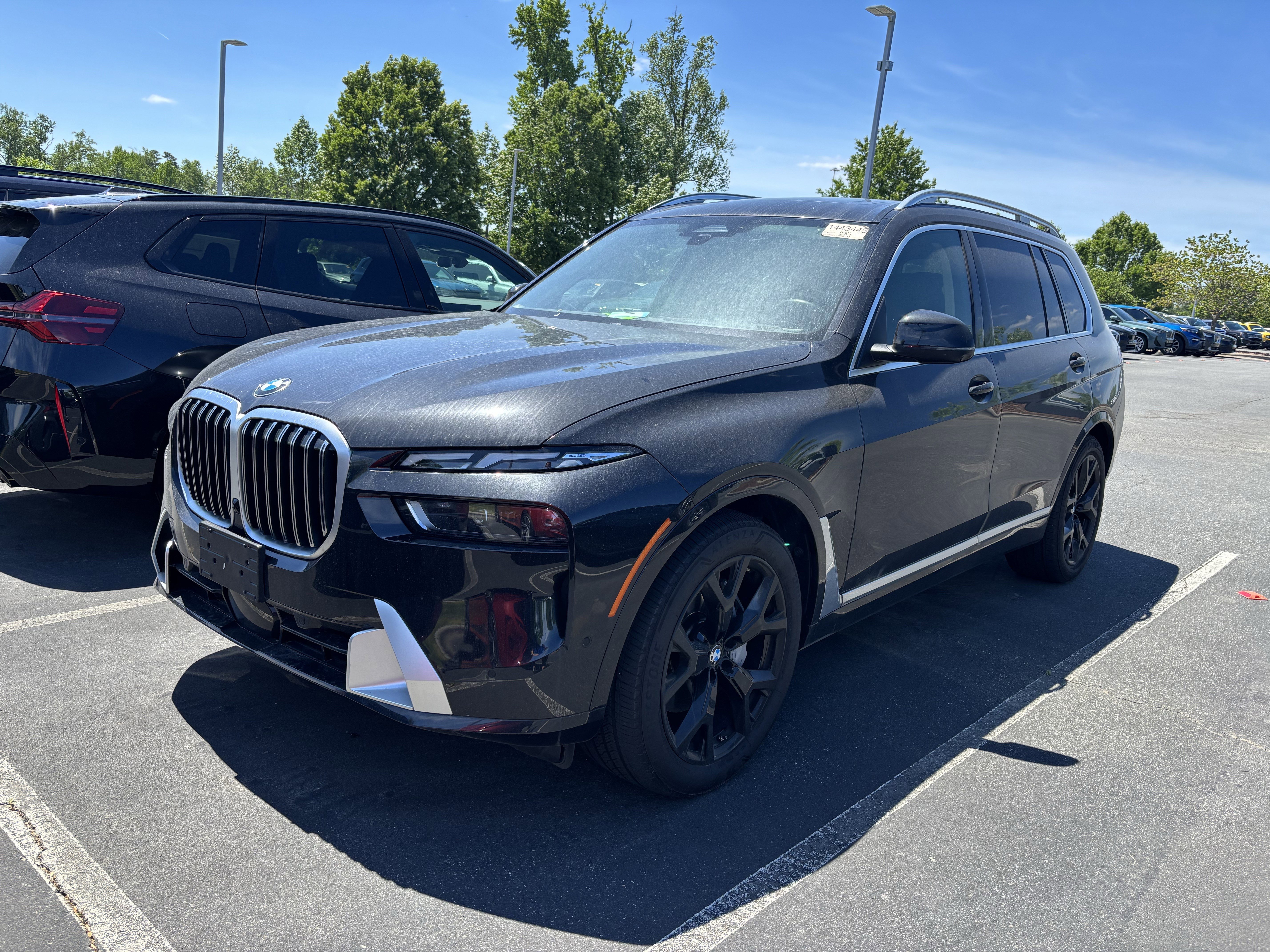 Certified 2026 BMW X7 xDrive40i w/ Executive Package AWD/4WD image 12