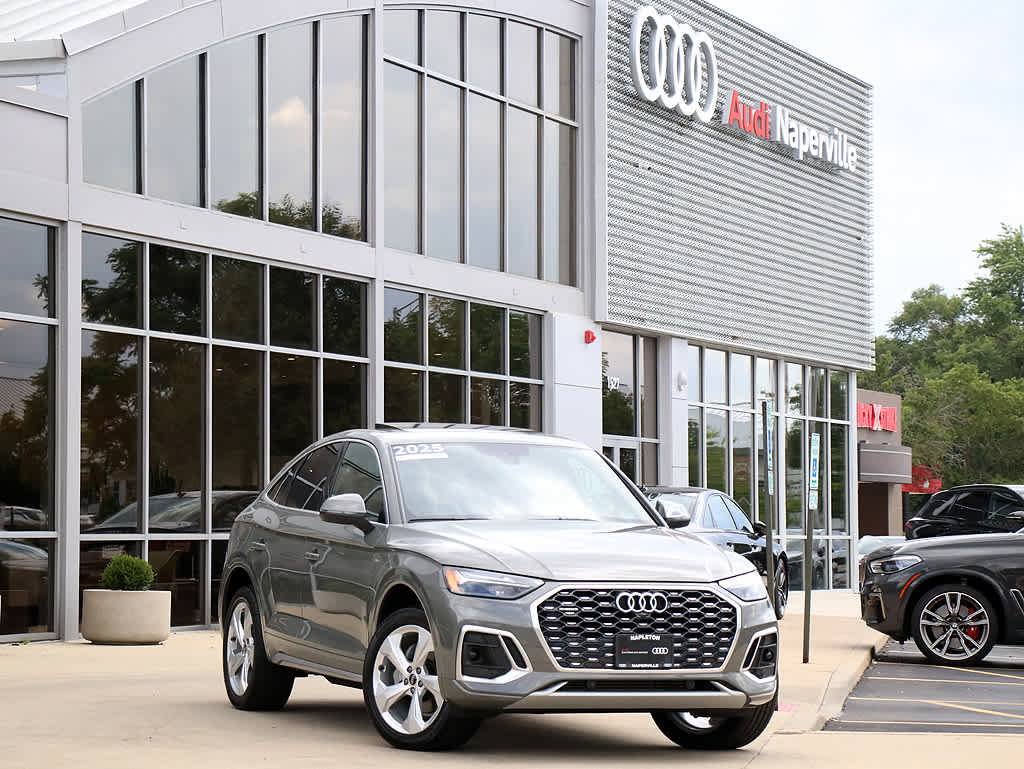 Certified 2025 Audi Q5 2.0T Premium Plus w/ Premium Plus Package image 1