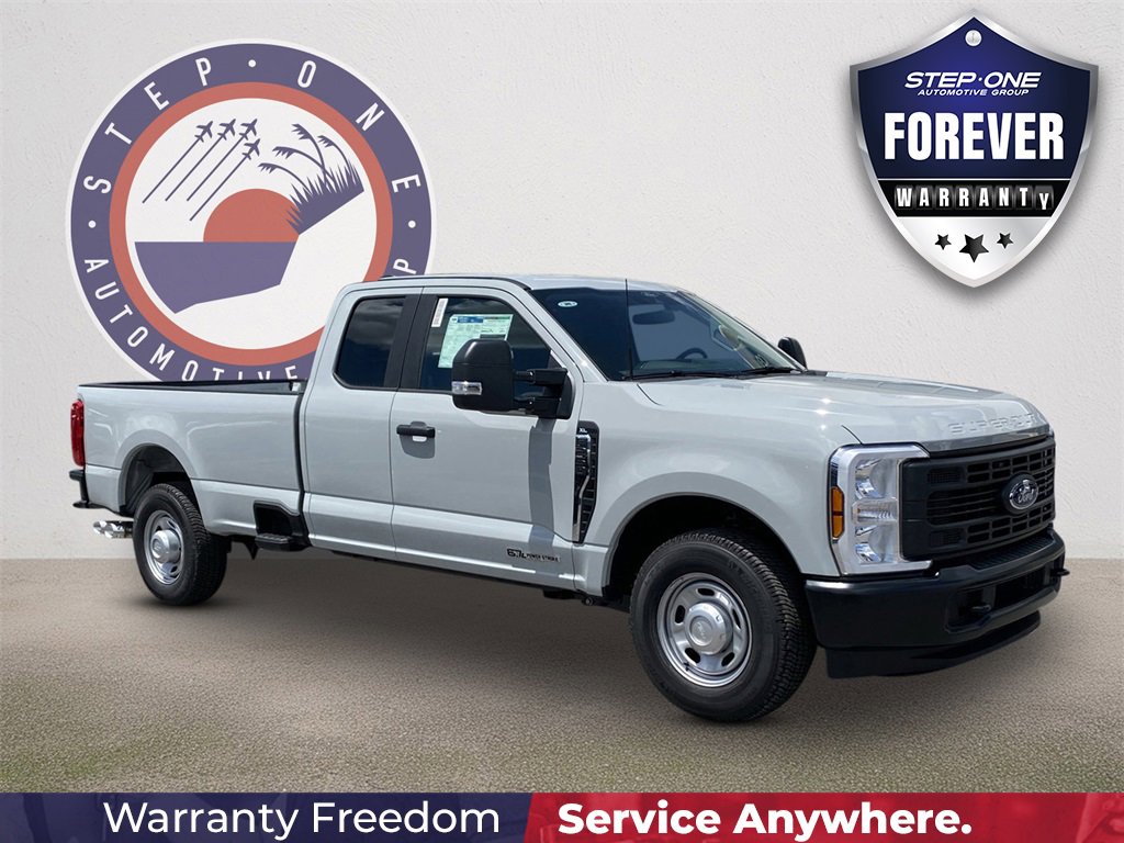 New 2025 Ford F250 XL
