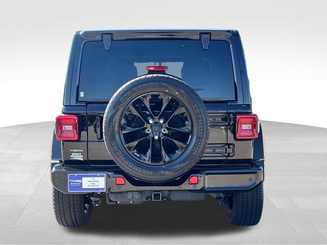 Used 2021 Jeep Wrangler Unlimited Sahara AWD/4WD image 4