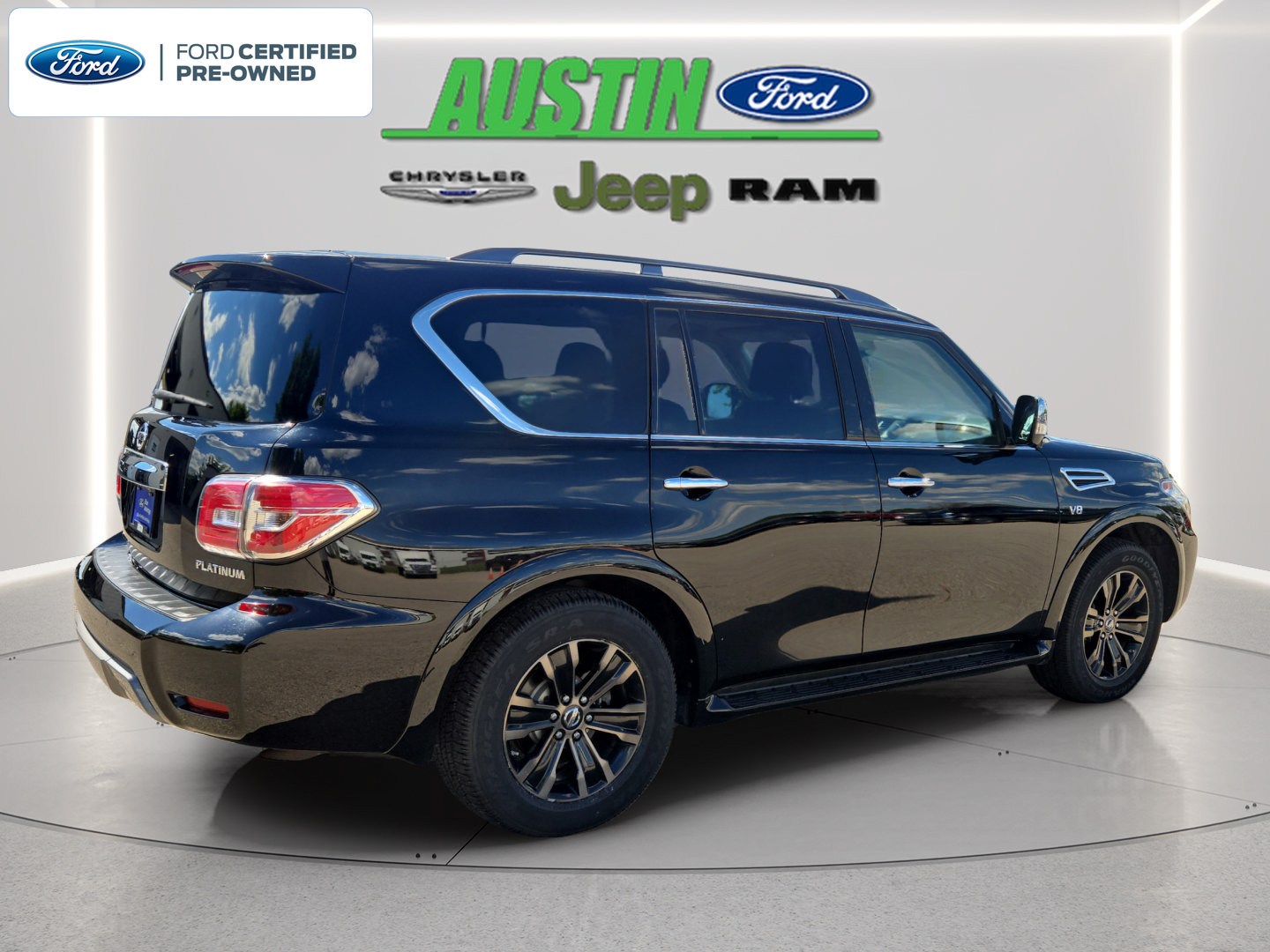 Used 2019 Nissan Armada Platinum w/ Captain's Chairs Package AWD/4WD image 5