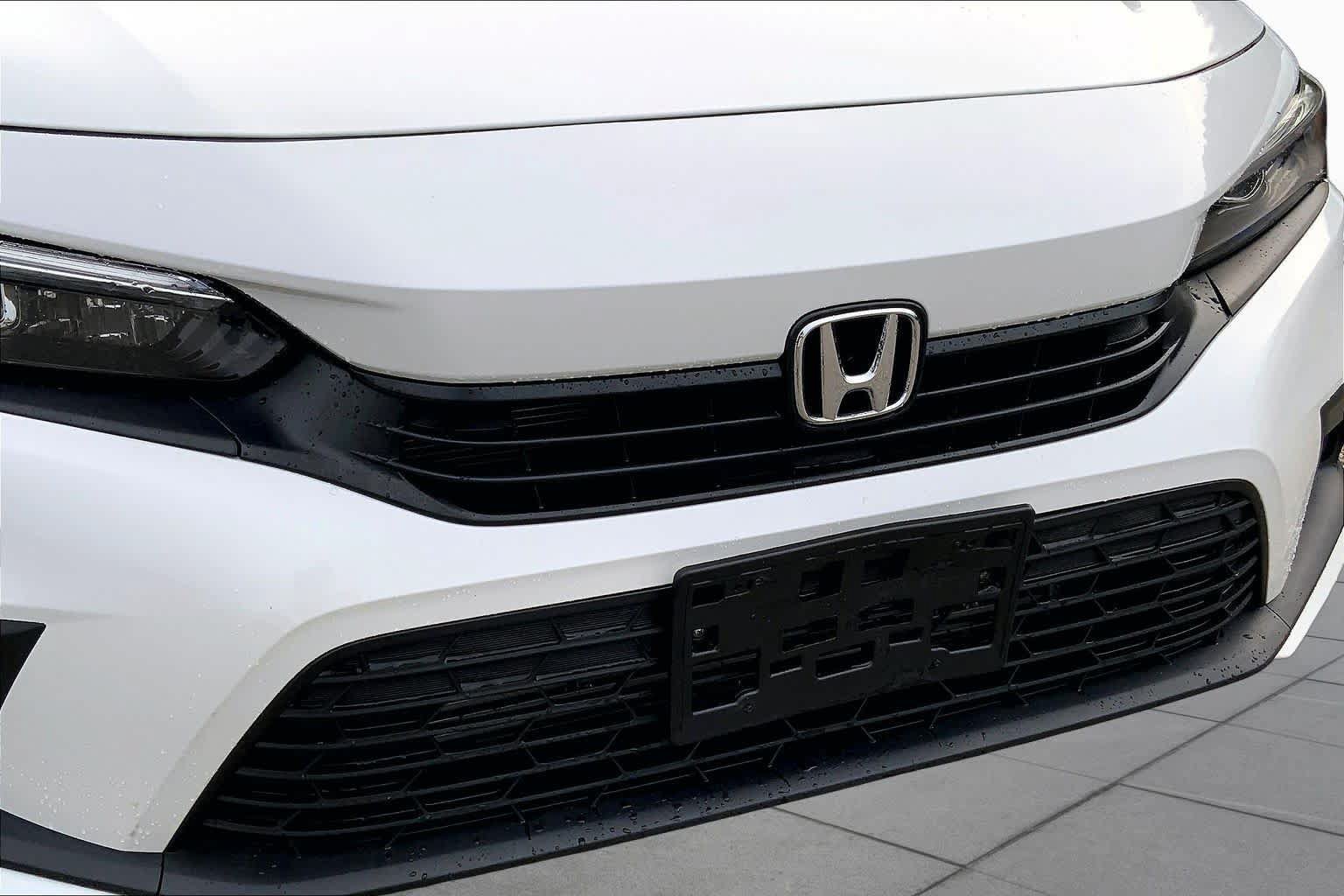 Used 2024 Honda Civic EX image 32