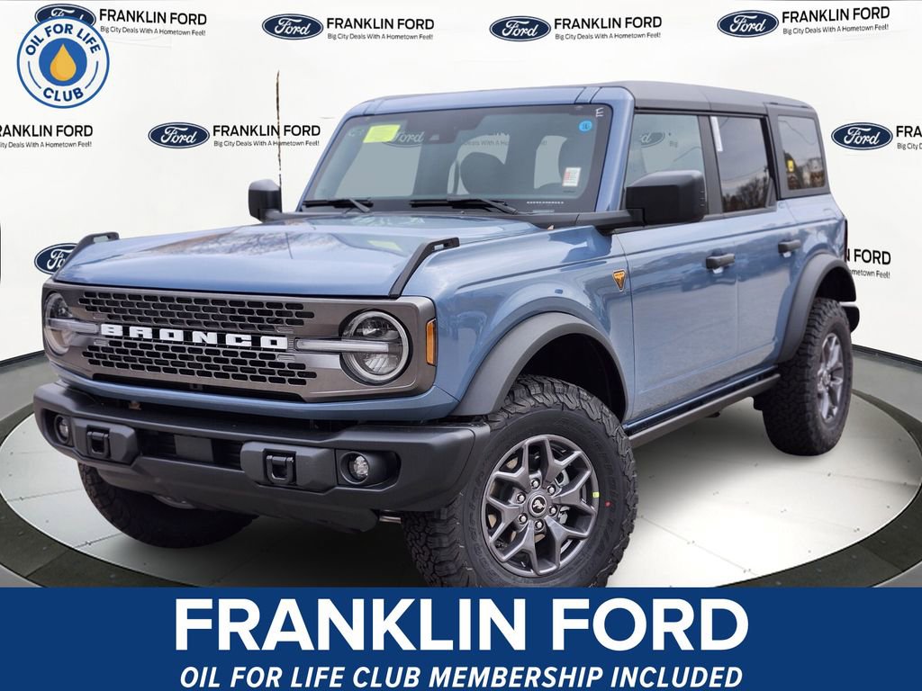 New 2025 Ford Bronco Badlands image 1