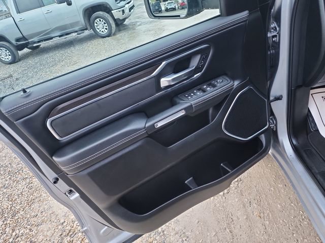 Used 2025 RAM 1500 Laramie image 17