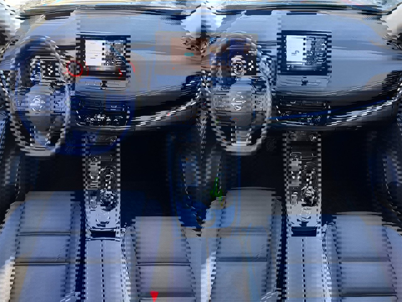 Certified 2025 Nissan Rogue SL w/ Tech Package image 9