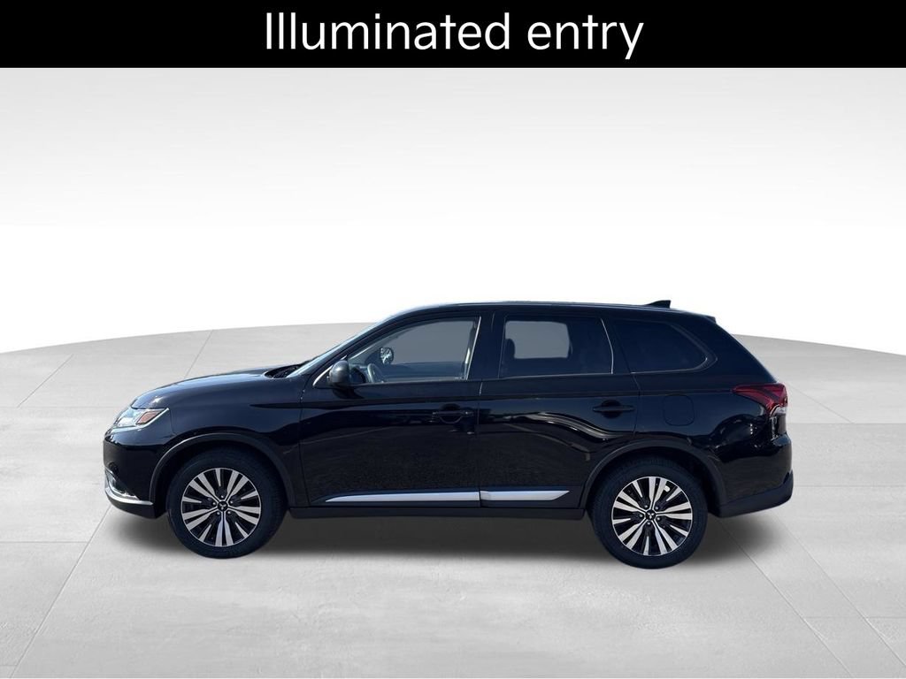 Used 2019 Mitsubishi Outlander SE AWD/4WD image 9