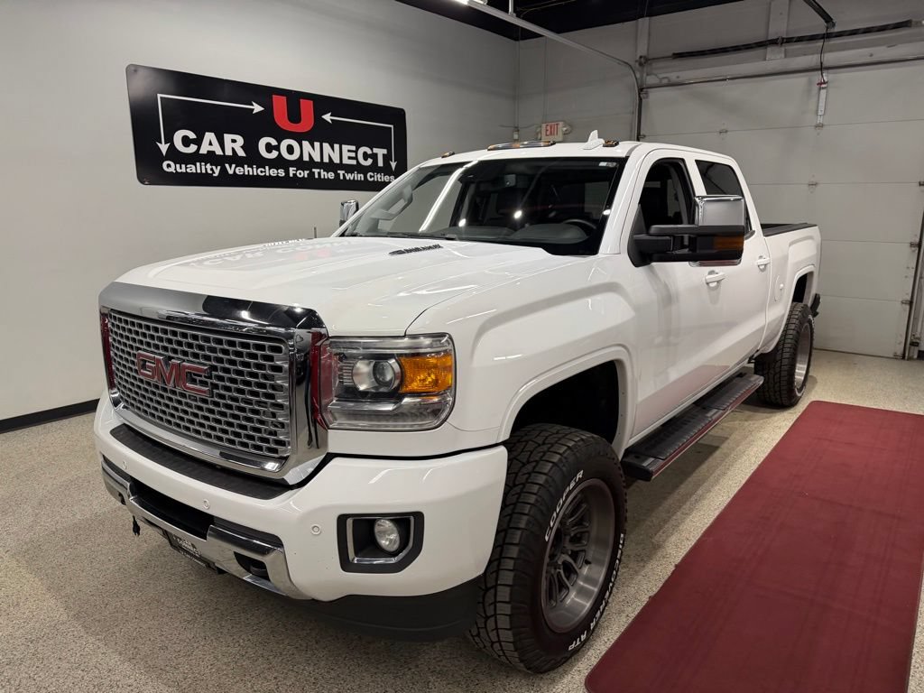Used 2016 GMC Sierra 3500 Denali w/ Duramax Plus Package AWD/4WD image 3