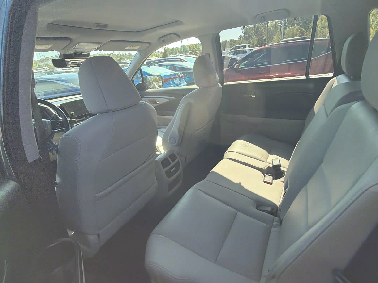 Used 2022 Honda Pilot Special Edition image 11