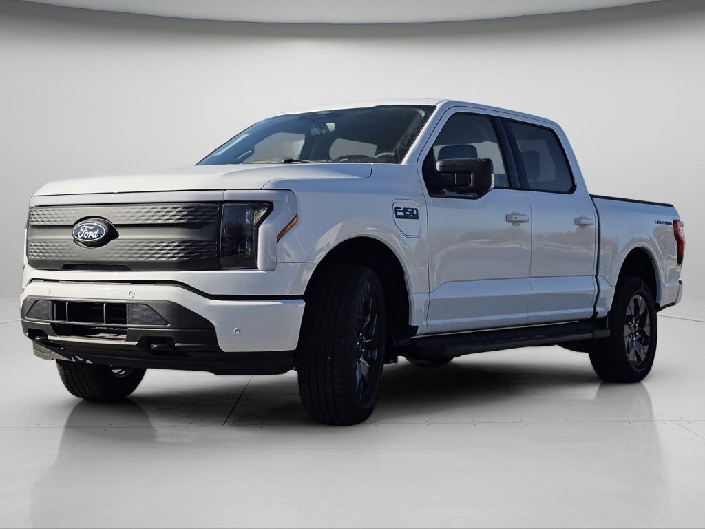 New 2025 Ford F150 Lightning Flash image 18