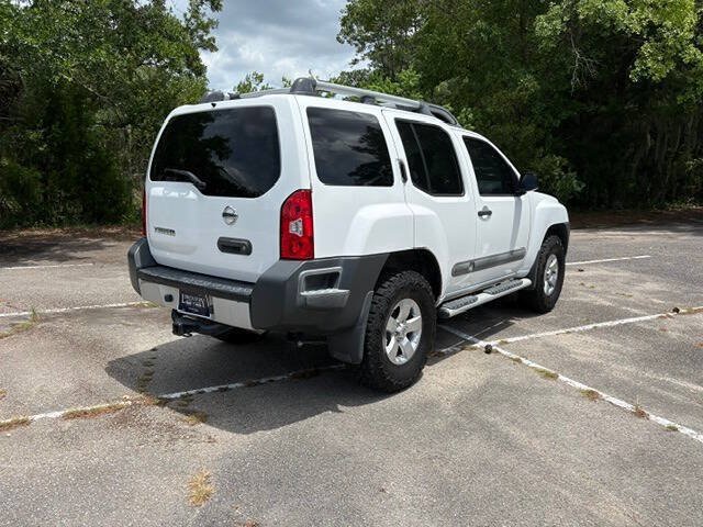 Used 2011 Nissan Xterra S w/ 4X4 Value Package image 4