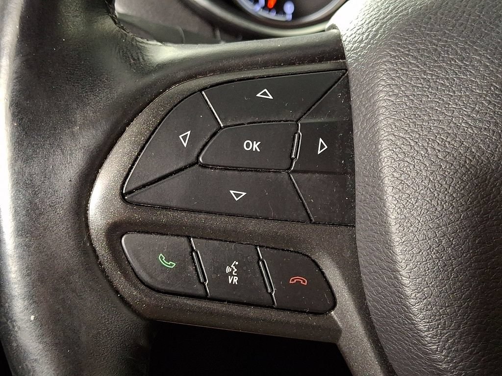 Used 2019 Jeep Cherokee Trailhawk w/ Cold Weather Group AWD/4WD image 20
