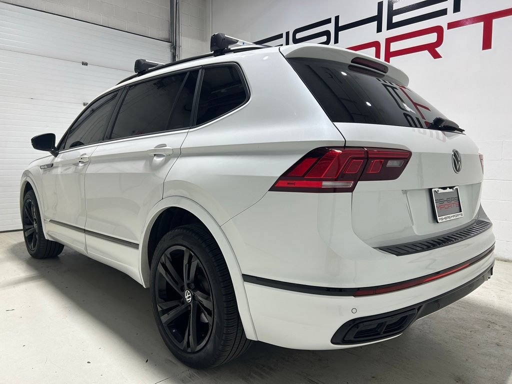 Used 2024 Volkswagen Tiguan SE R-Line AWD/4WD image 5