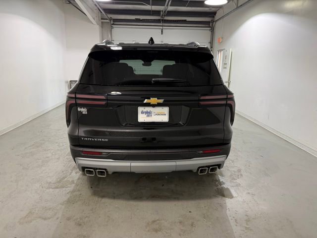 New 2026 Chevrolet Traverse LT w/ Driver Confidence Package image 5