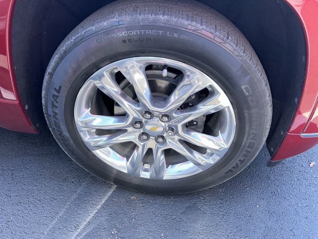 Used 2021 Chevrolet Traverse High Country image 2