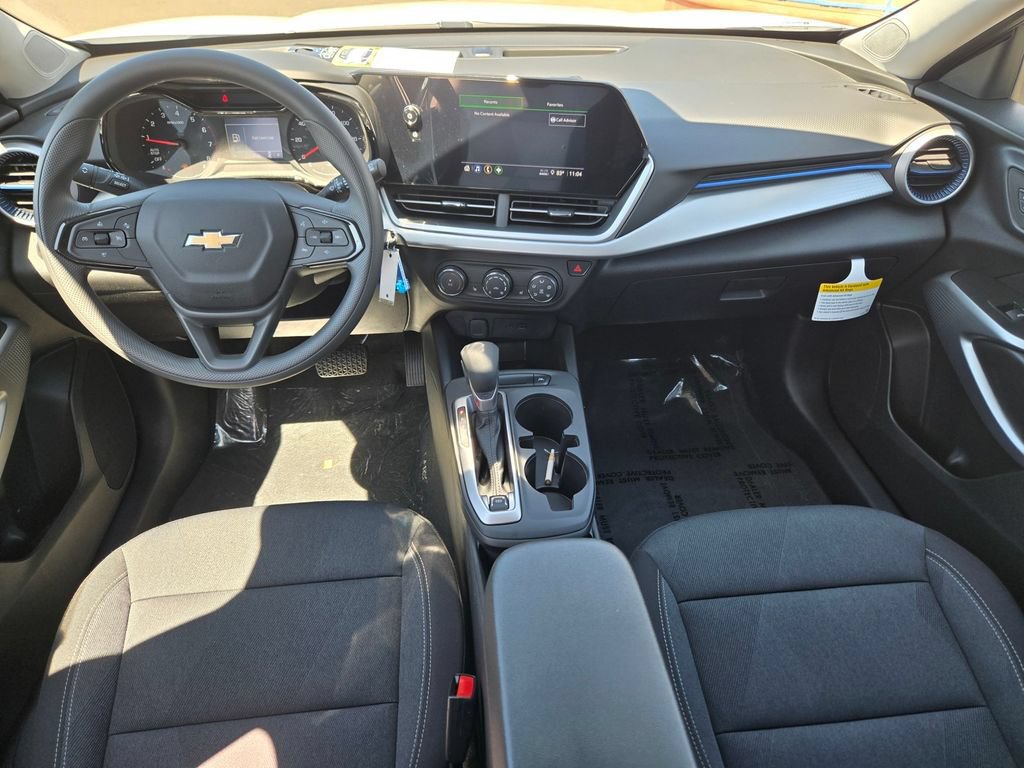 New 2026 Chevrolet Trax LS w/ LS Convenience Package FWD image 9