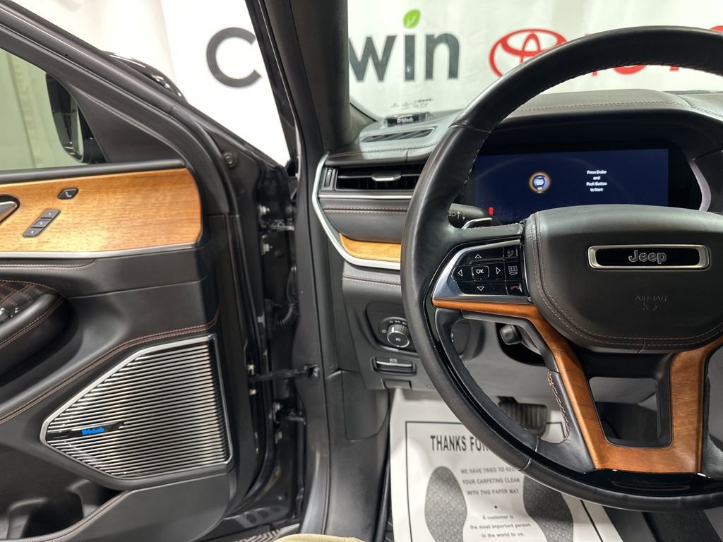 Used 2021 Jeep Grand Cherokee L Summit image 26
