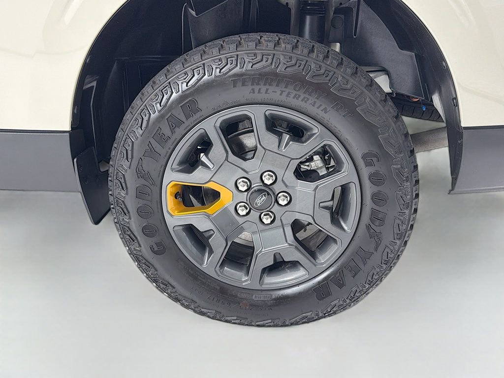 Used 2025 Ford Maverick Tremor AWD/4WD image 34