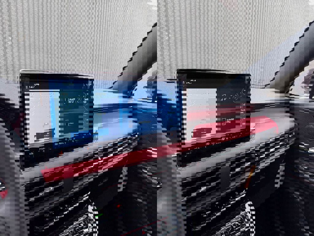 New 2026 Lincoln Corsair Grand Touring image 28