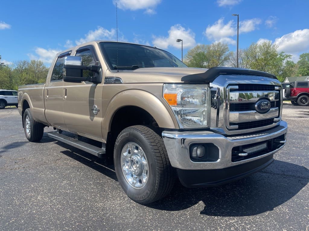 Used 2014 Ford F250 Lariat w/ Chrome Package image 9