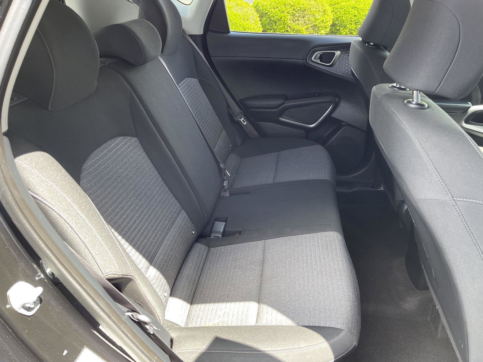 Used 2021 Kia Soul S FWD image 28