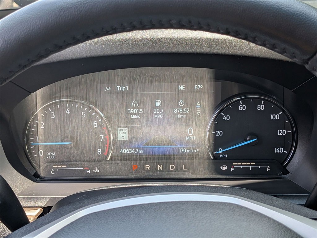 Used 2022 Ford Explorer Limited w/ Equipment Group 301A image 17