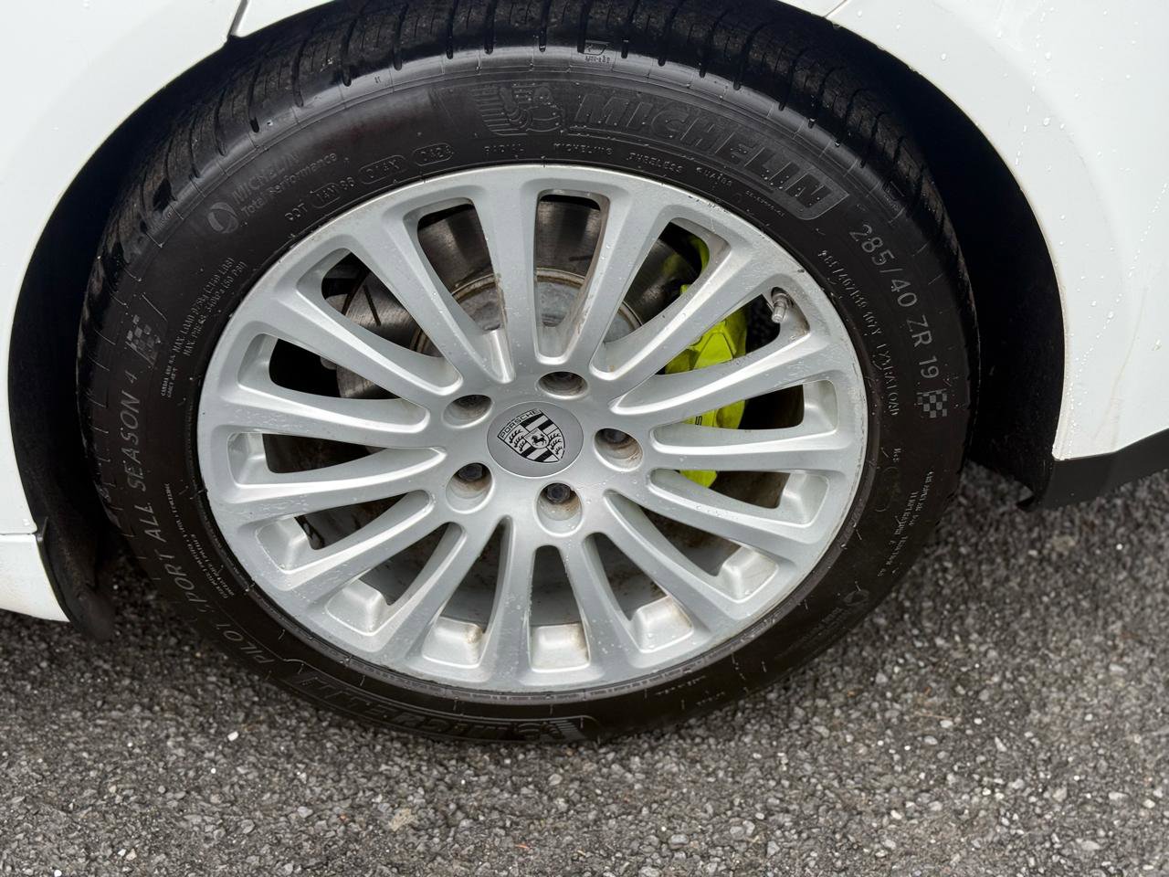 Used 2014 Porsche Panamera S image 11