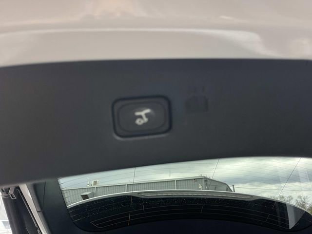 Certified 2022 Ford Edge SEL w/ Convenience Package image 13