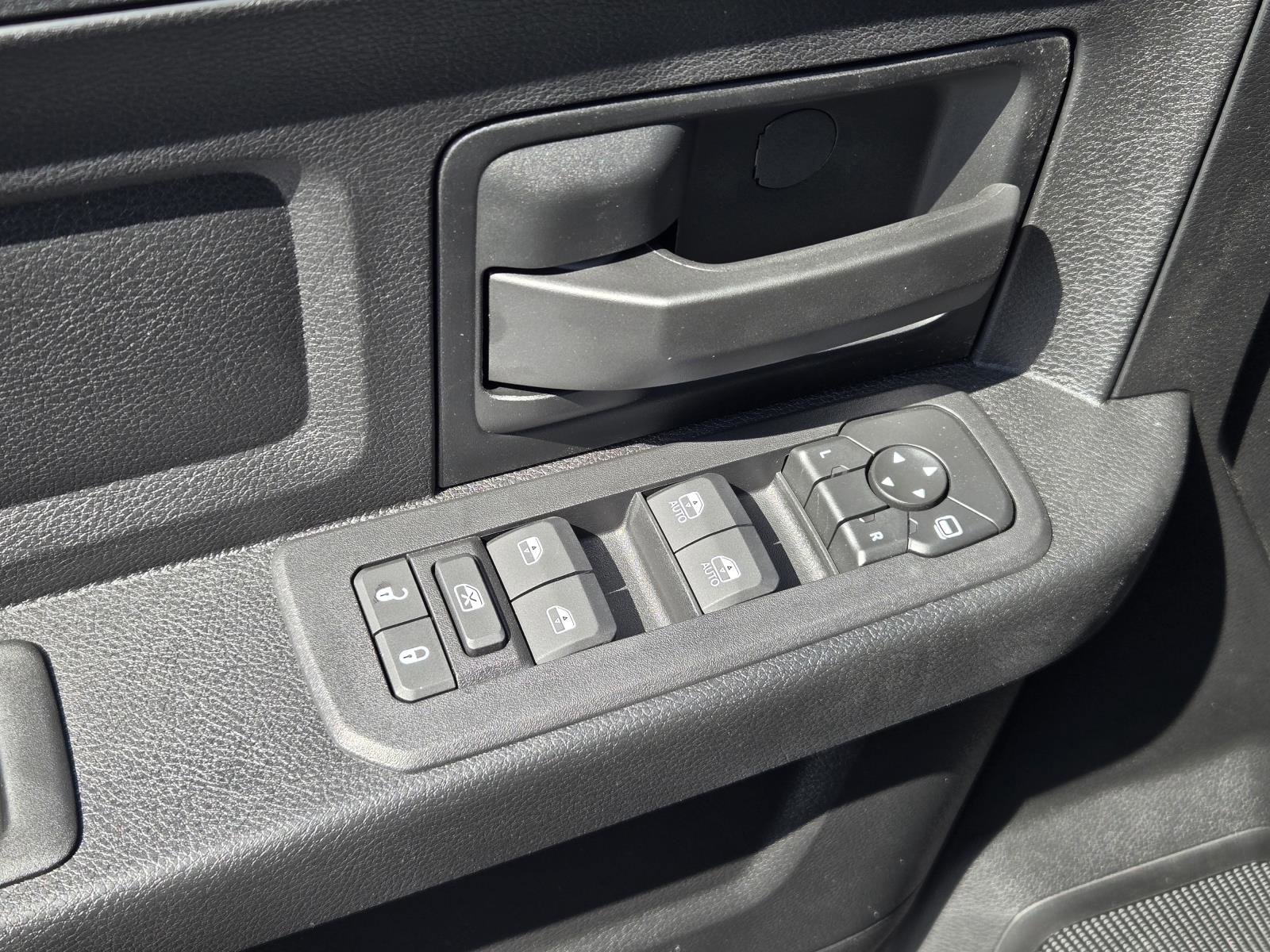 New 2026 RAM 3500 Tradesman AWD/4WD image 23