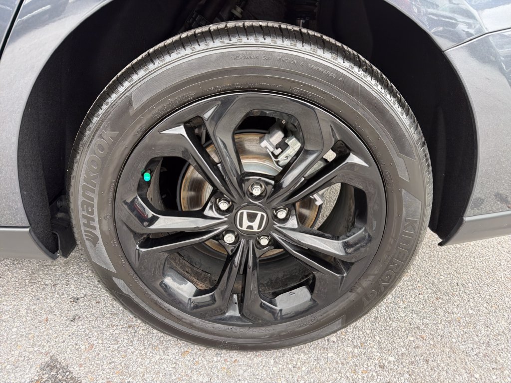 Used 2025 Honda Accord SE image 12