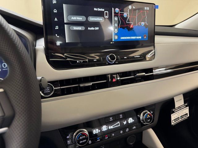 New 2026 Mitsubishi Outlander SEL FWD image 14