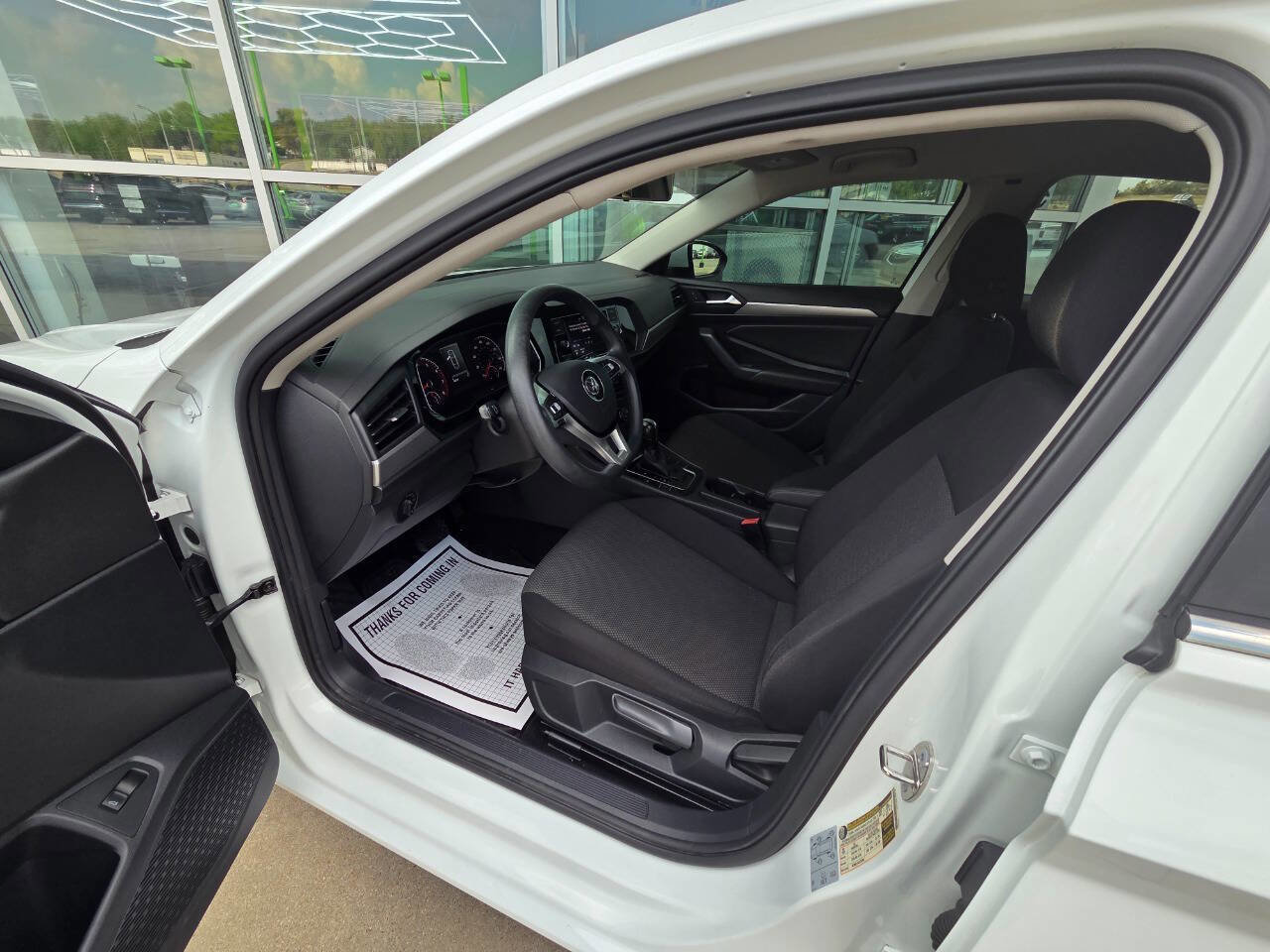 Used 2020 Volkswagen Jetta S image 9