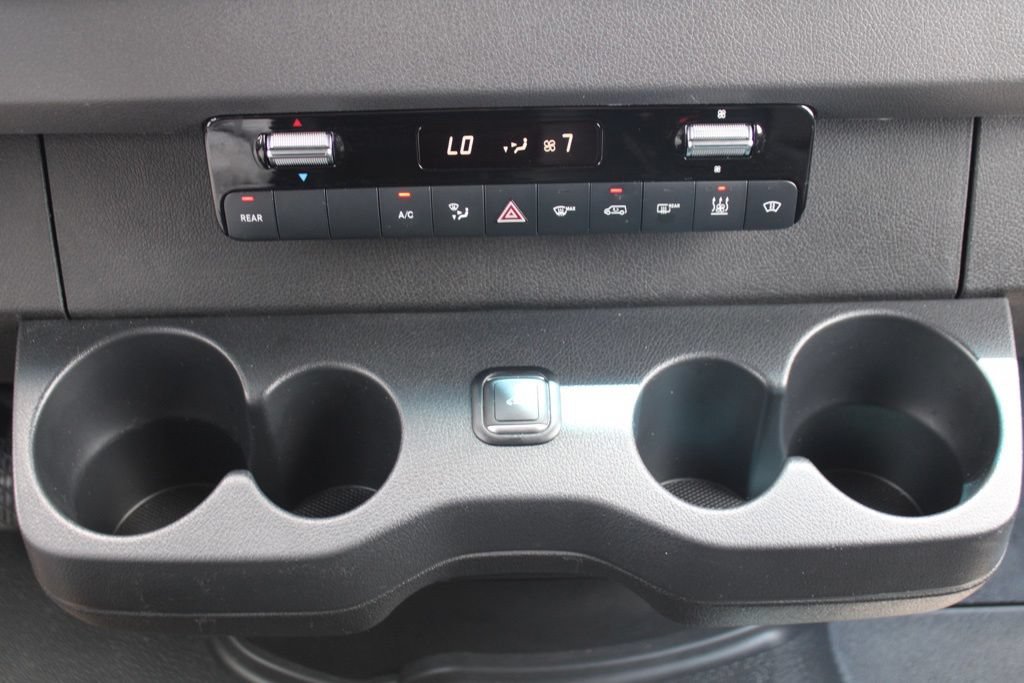 Used 2023 Mercedes-Benz Sprinter 3500 image 17