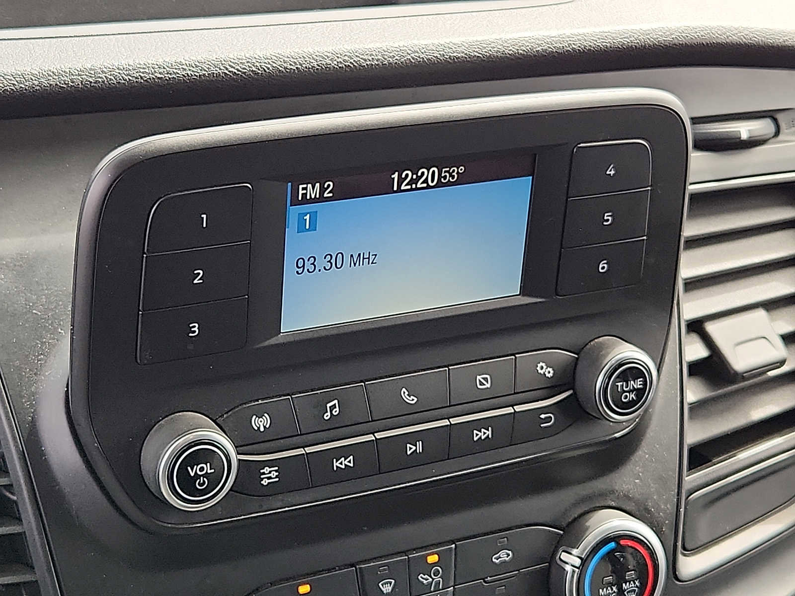 Used 2022 Ford Transit 250 148 High Roof image 16