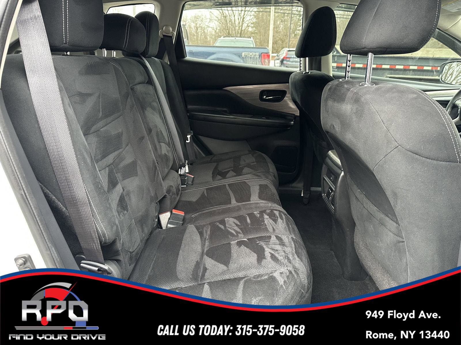 Used 2017 Nissan Murano SV image 30