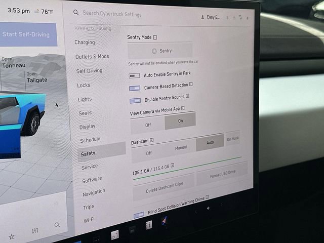 Used 2024 Tesla Cybertruck Cyberbeast AWD/4WD image 39