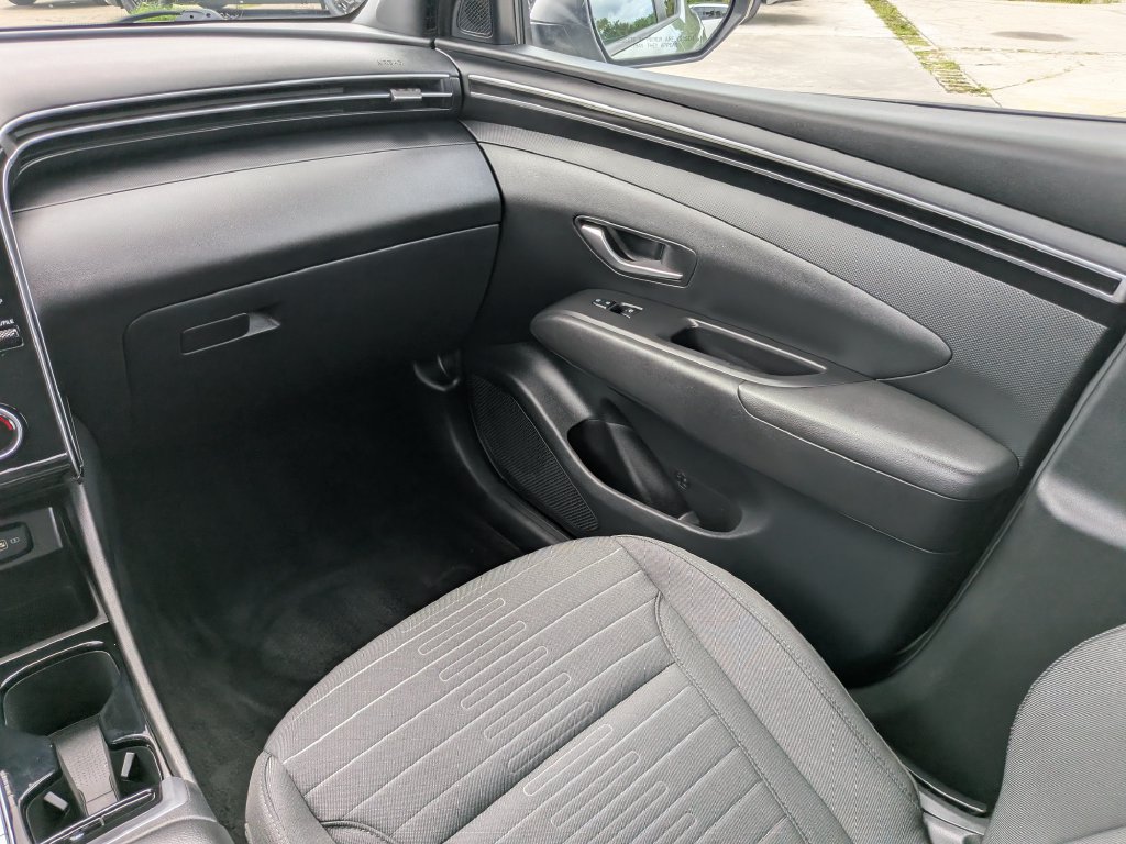 Used 2022 Hyundai Santa Cruz SEL FWD image 16