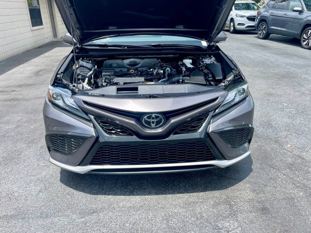 Used 2024 Toyota Camry XSE FWD image 14