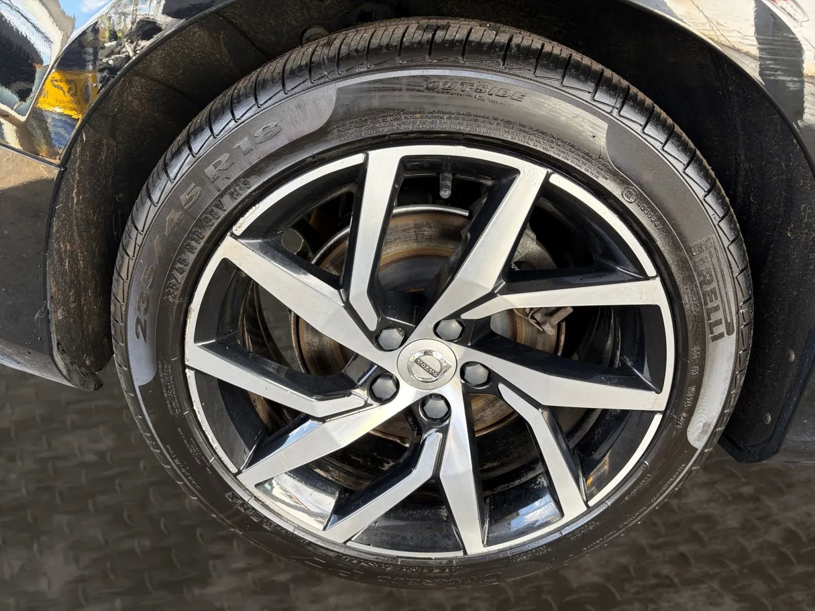 Used 2020 Volvo S60 T5 Momentum w/ Protection Package Premier image 37