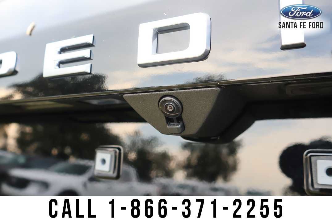 New 2027 Ford Expedition Max Platinum w/ Driver's Package AWD/4WD image 9