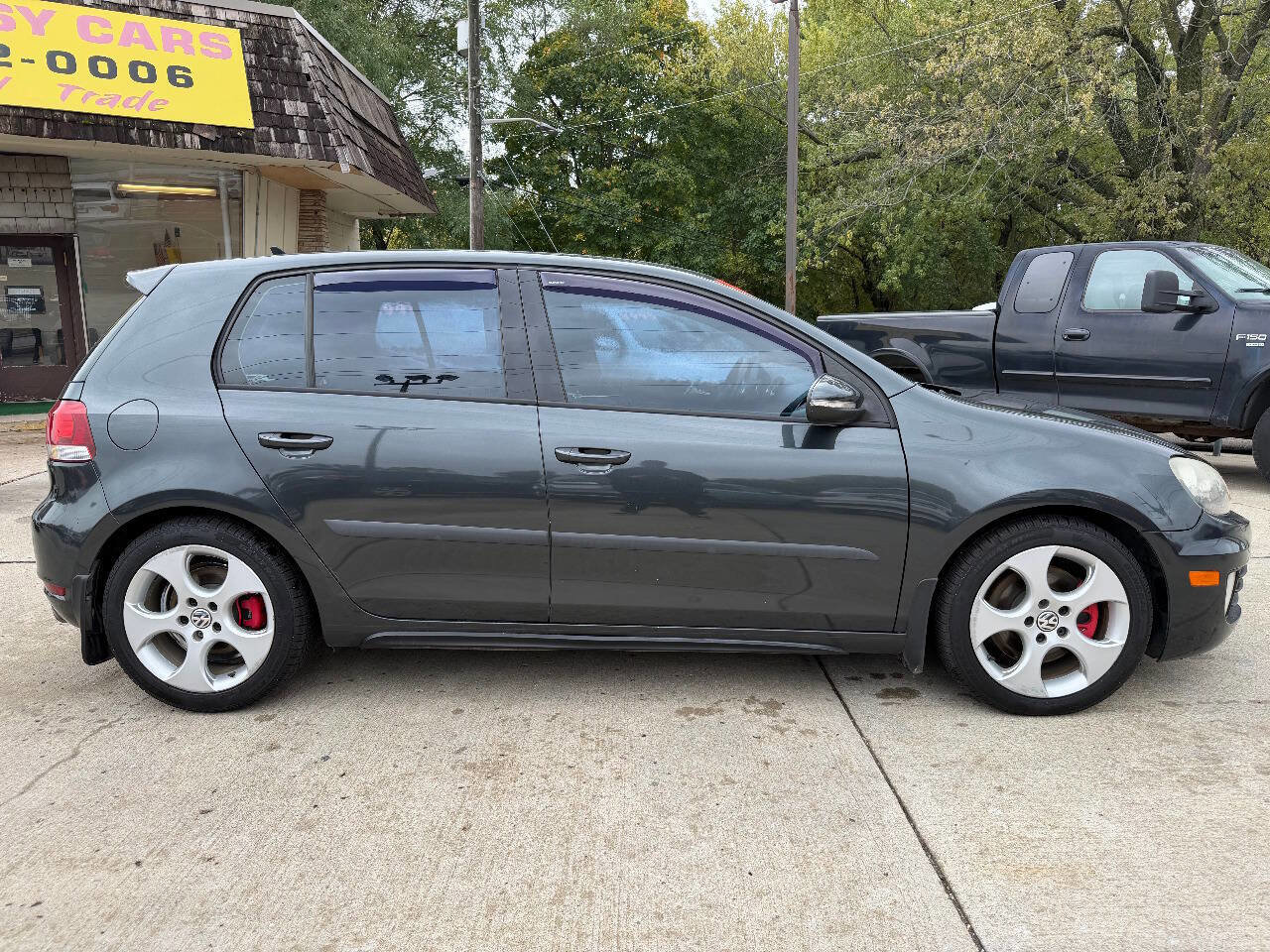 Used 2010 Volkswagen GTI 4-Door image 8