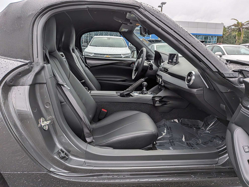 Used 2026 MAZDA MX-5 Miata Grand Touring RWD image 37