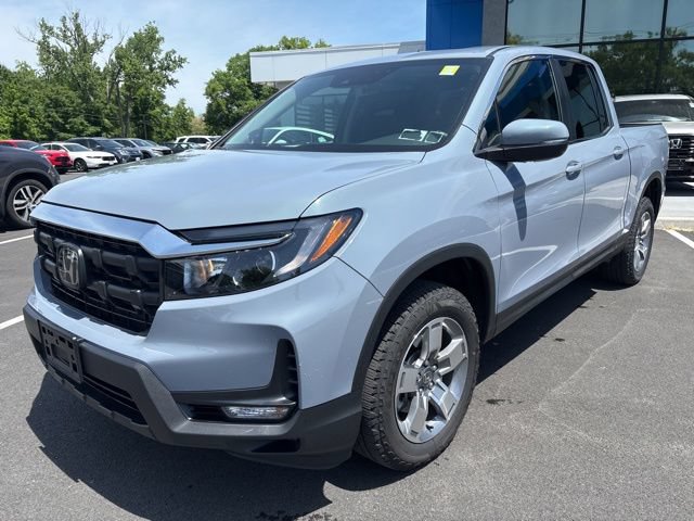 Used 2025 Honda Ridgeline RTL image 2