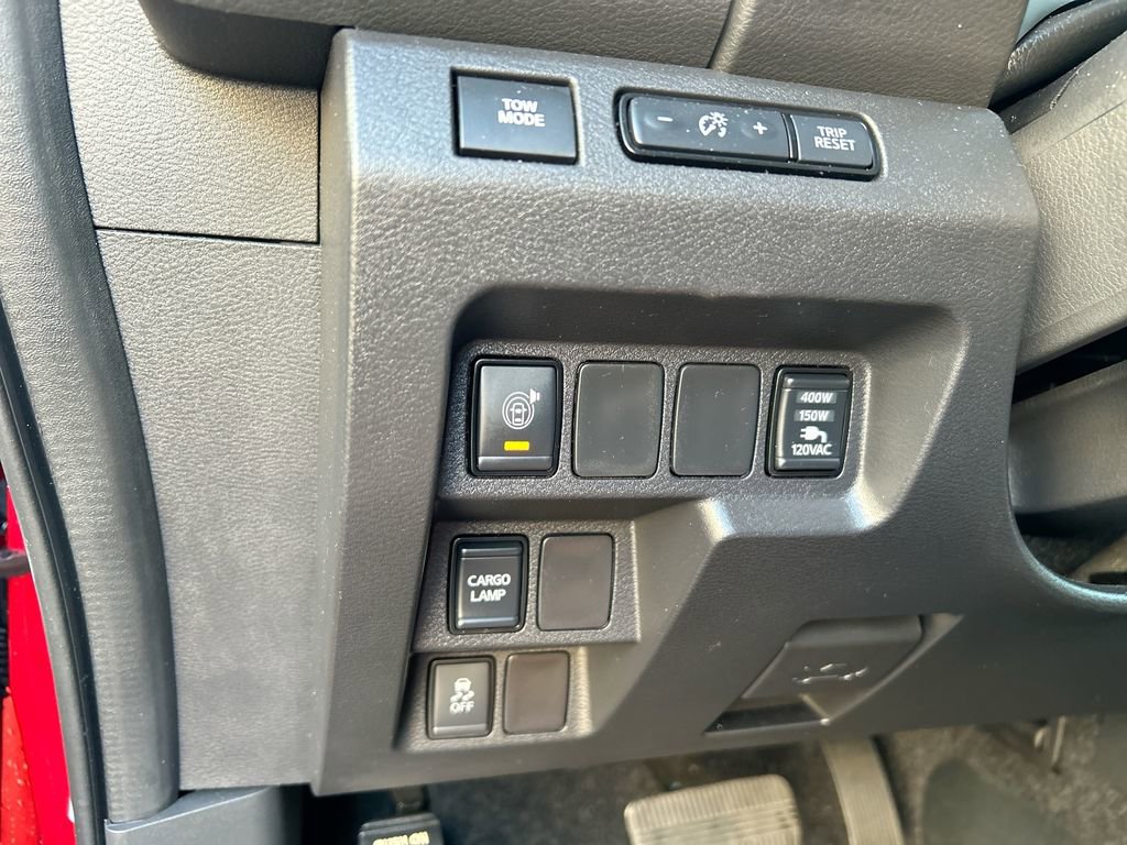 Used 2025 Nissan Frontier SV w/ SV Convenience Package RWD image 21