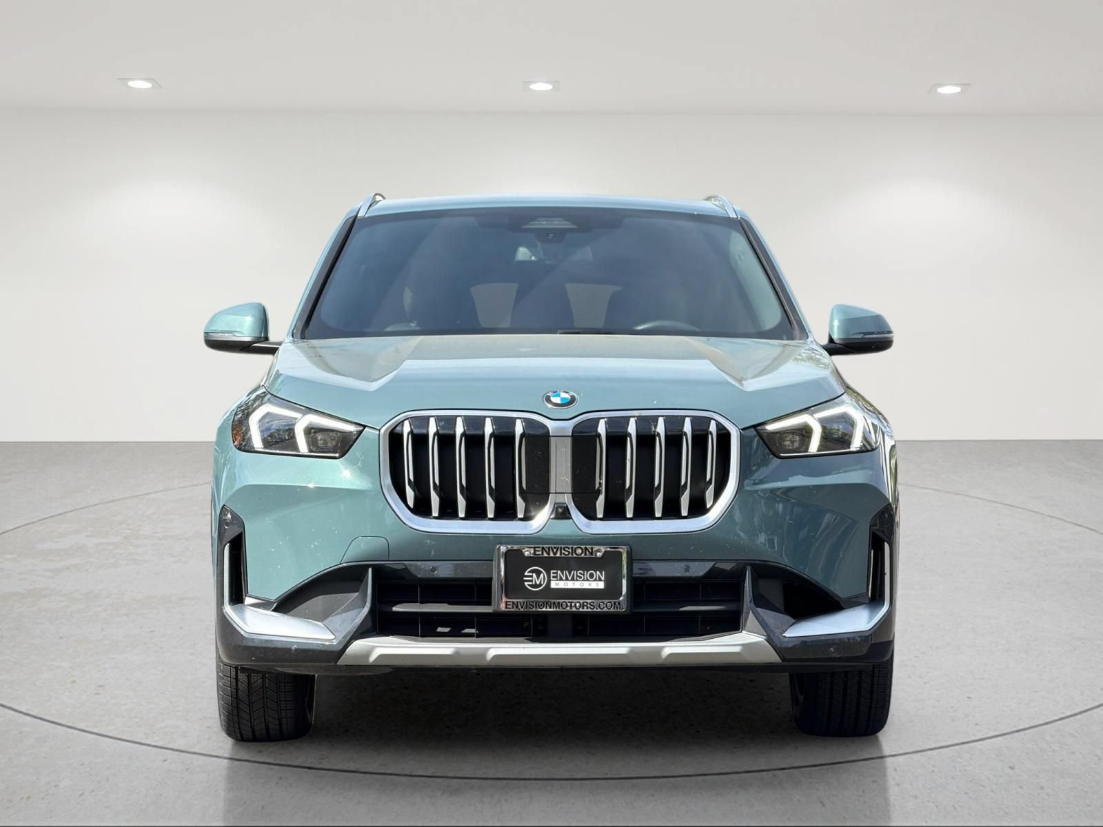 Used 2025 BMW X1 xDrive28i w/ Premium Package AWD/4WD image 8
